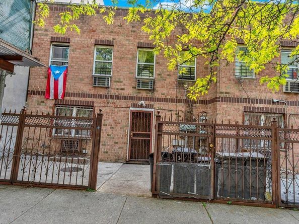 1068 Woodycrest Avenue, Bronx NY 10452