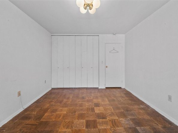 100 E Hartsdale Avenue 5iW, Hartsdale NY 10530