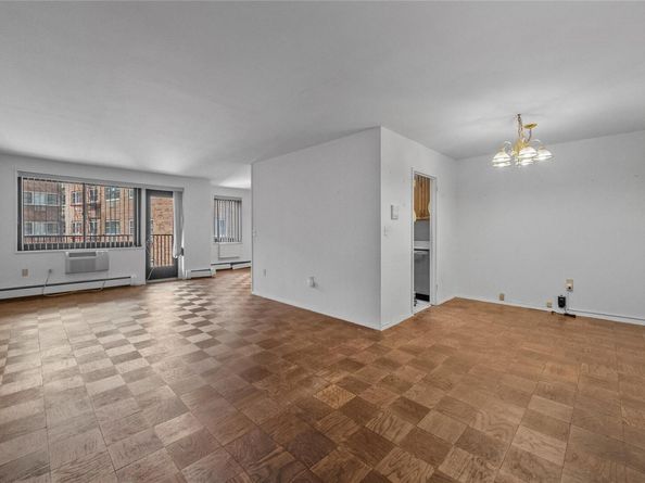 100 E Hartsdale Avenue 5iW, Hartsdale NY 10530
