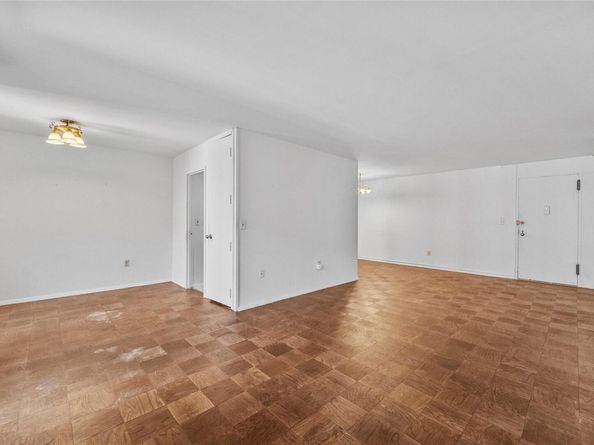 100 E Hartsdale Avenue 5iW, Hartsdale NY 10530