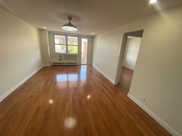 8111 45TH Avenue 5K, Elmhurst NY 11373