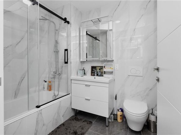 15 W End Avenue 3F, Brooklyn NY 11235