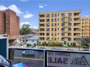 15 W End Avenue 3F, Brooklyn NY 11235