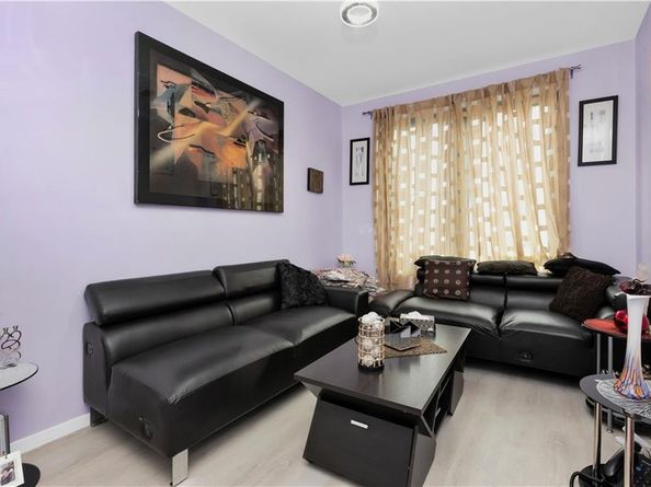 15 W End Avenue 3F, Brooklyn NY 11235