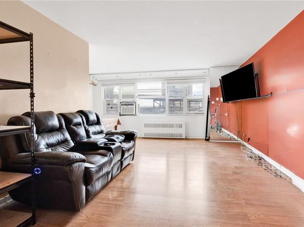 2940 W 5th Street 2B, Brooklyn NY 11224