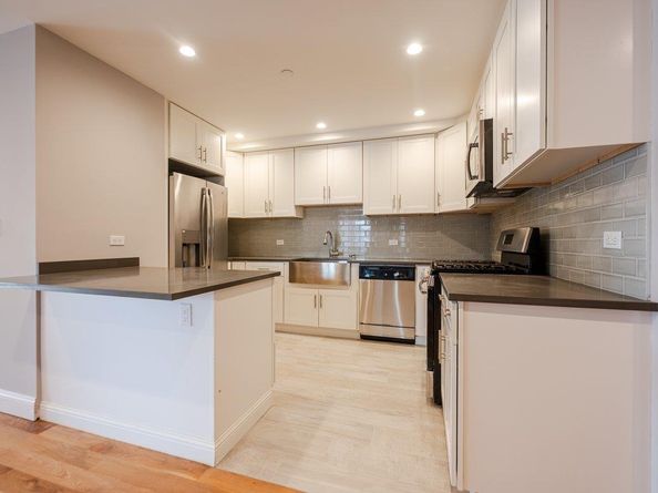 661 W Broadway 302, Long Beach NY 11561