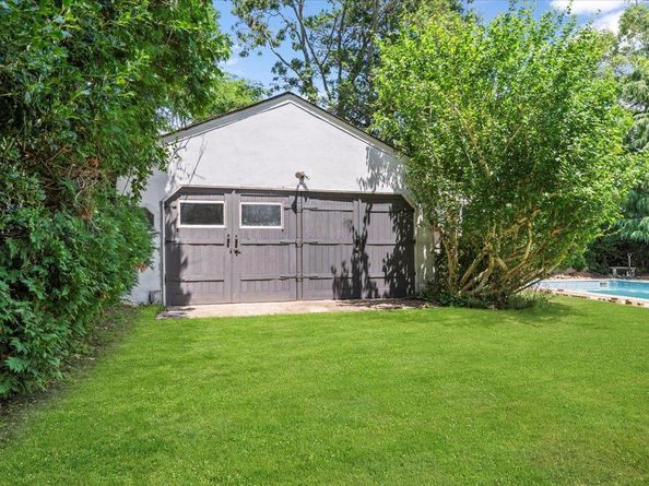 56 W Donellan Road, Hampton Bays NY 11946
