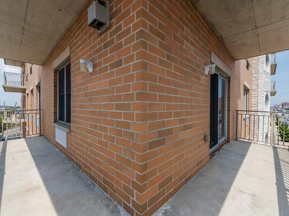 661 W Broadway 301, Long Beach NY 11561