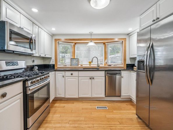 20 Betsy Ross Drive, Bohemia NY 11716