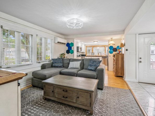 20 Betsy Ross Drive, Bohemia NY 11716