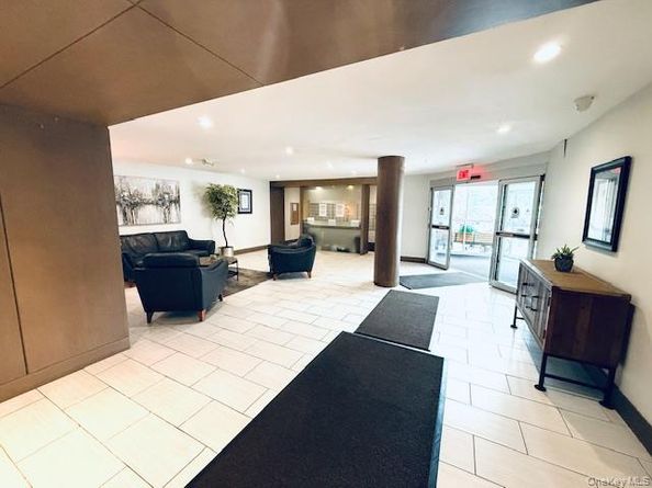 505 Central Avenue 329, White Plains NY 10606