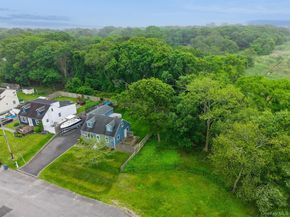 10 Elm Street, East Patchogue NY 11772