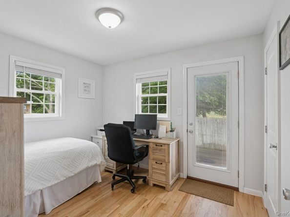 10 Elm Street, East Patchogue NY 11772