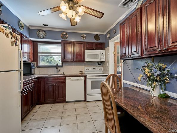1067 Ashley Drive, Valley Stream NY 11580