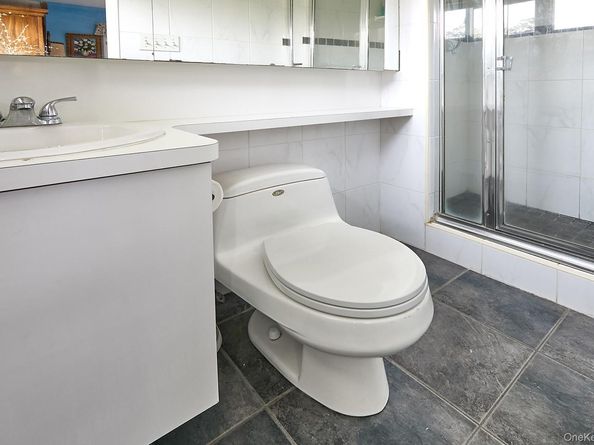 1067 Ashley Drive, Valley Stream NY 11580