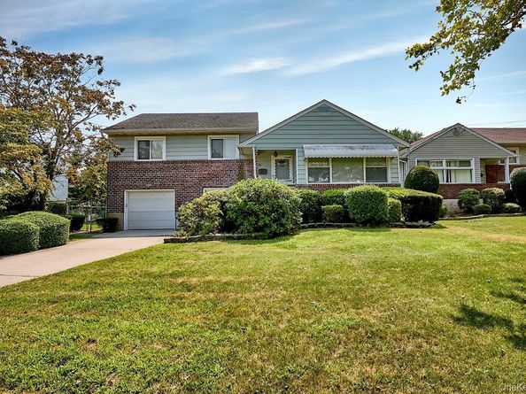 1067 Ashley Drive, Valley Stream NY 11580