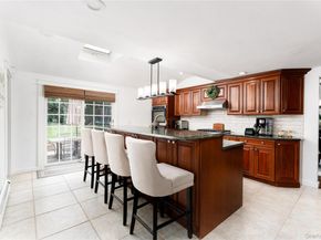 8 Miller Avenue, Shoreham NY 11786