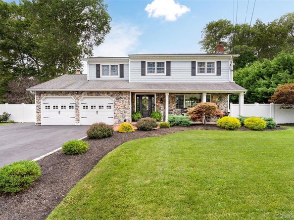 8 Miller Avenue, Shoreham NY 11786