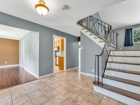 5 Montrose Lane, East Northport NY 11731