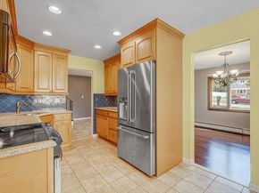 5 Montrose Lane, East Northport NY 11731
