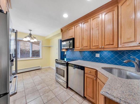 5 Montrose Lane, East Northport NY 11731