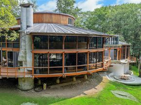 196 Furnace Dock Road, Cortlandt Manor NY 10567