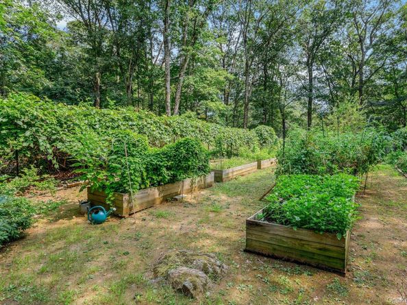 196 Furnace Dock Road, Cortlandt Manor NY 10567