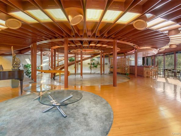 196 Furnace Dock Road, Cortlandt Manor NY 10567