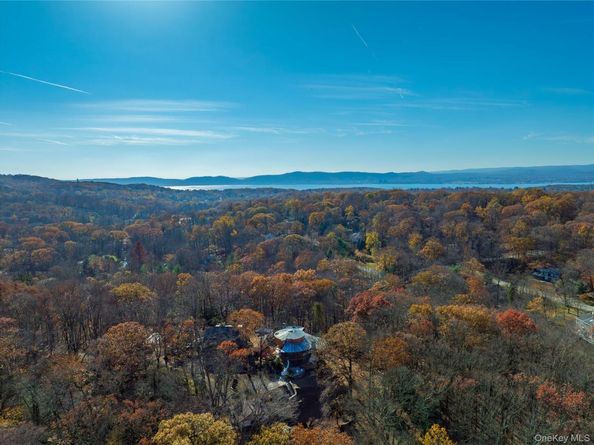196 Furnace Dock Road, Cortlandt Manor NY 10567