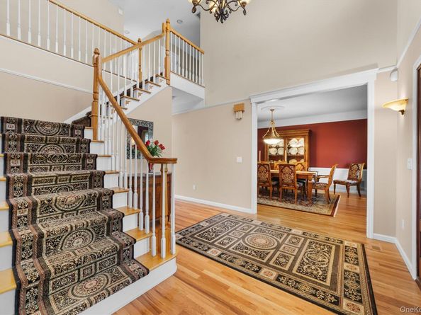 1012 Sunset Street, Yorktown Heights NY 10598