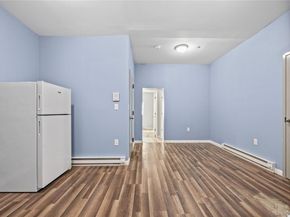13 Van Cortlandt Park Avenue, Yonkers NY 10705