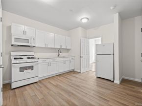 13 Van Cortlandt Park Avenue, Yonkers NY 10705