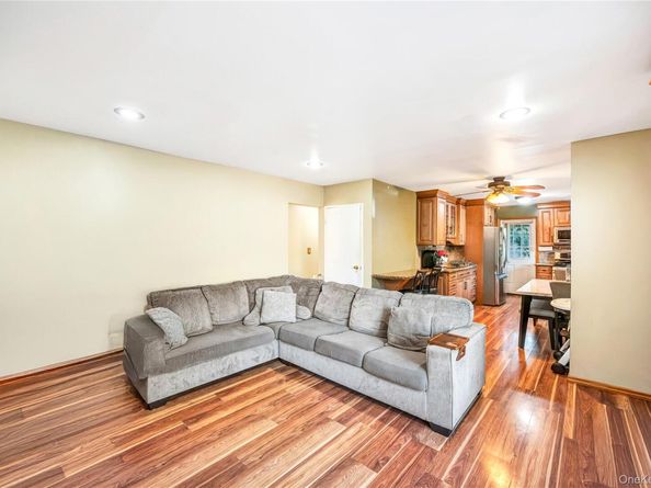 1614 Brightshore Boulevard, Bay Shore NY 11706