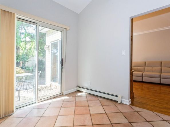 125 Cinnamon Court, Melville NY 11747