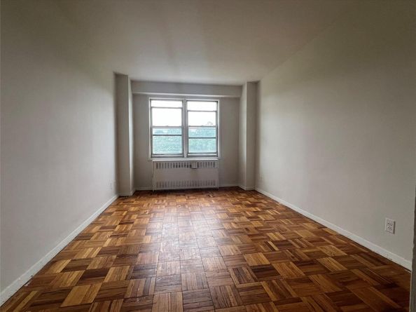 1853 Central Park Avenue 10C, Yonkers NY 10710