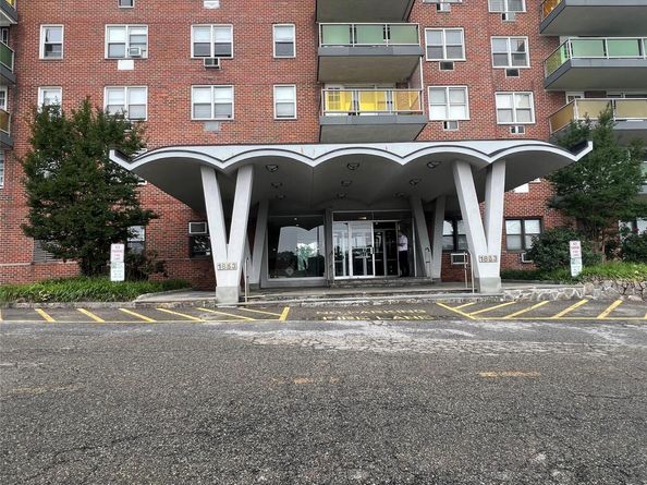 1853 Central Park Avenue 10C, Yonkers NY 10710