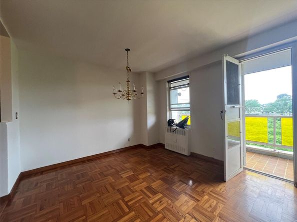1853 Central Park Avenue 10C, Yonkers NY 10710