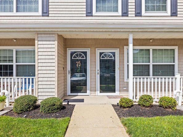 1002 Willow Lane, Valley Stream NY 11580
