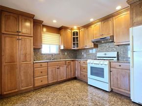 159-42 81st Street, Howard Beach NY 11414