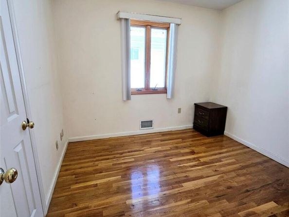 159-42 81st Street, Howard Beach NY 11414