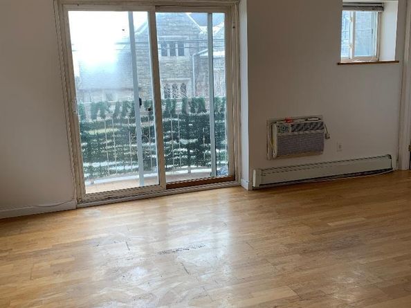 41-50 149 Pl C2F, Flushing NY 11355