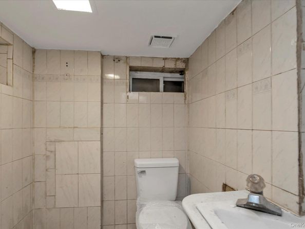 48-18 202 Street, Bayside NY 11364