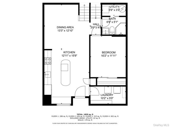31 Santa Barbara Drive 31, Plainview NY 11803