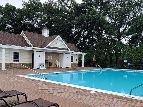 460 Old Town Road 7K, Port Jefferson Station NY 11776