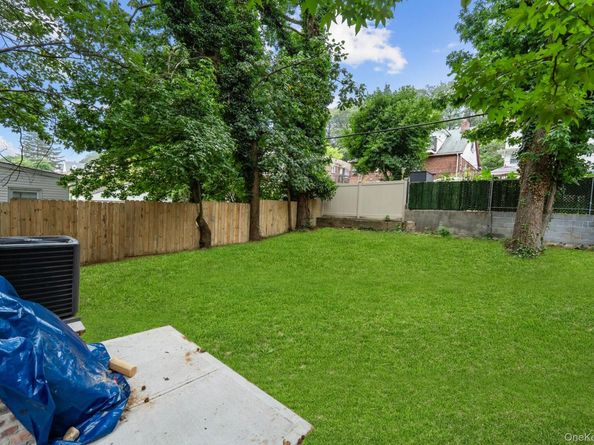 21837 Spencer Avenue, Queens Village NY 11427
