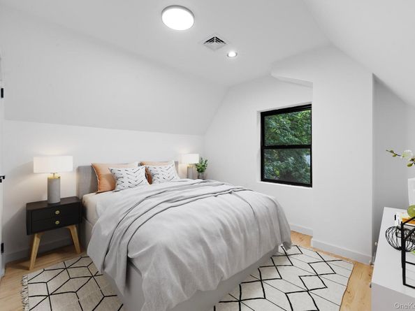 21837 Spencer Avenue, Queens Village NY 11427