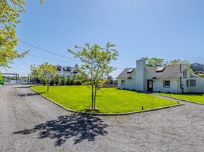 53 Old Neck Road S, Center Moriches NY 11934