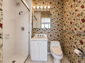 270-10 Grand Central Parkway 11N, Floral Park NY 11005