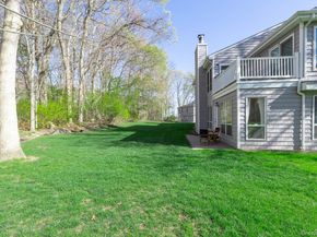 11 Vista Drive 11, Manorville NY 11949