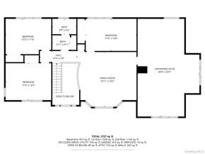 15 Maple Road, Setauket NY 11733